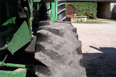 Usure anormale des pneus agricoles